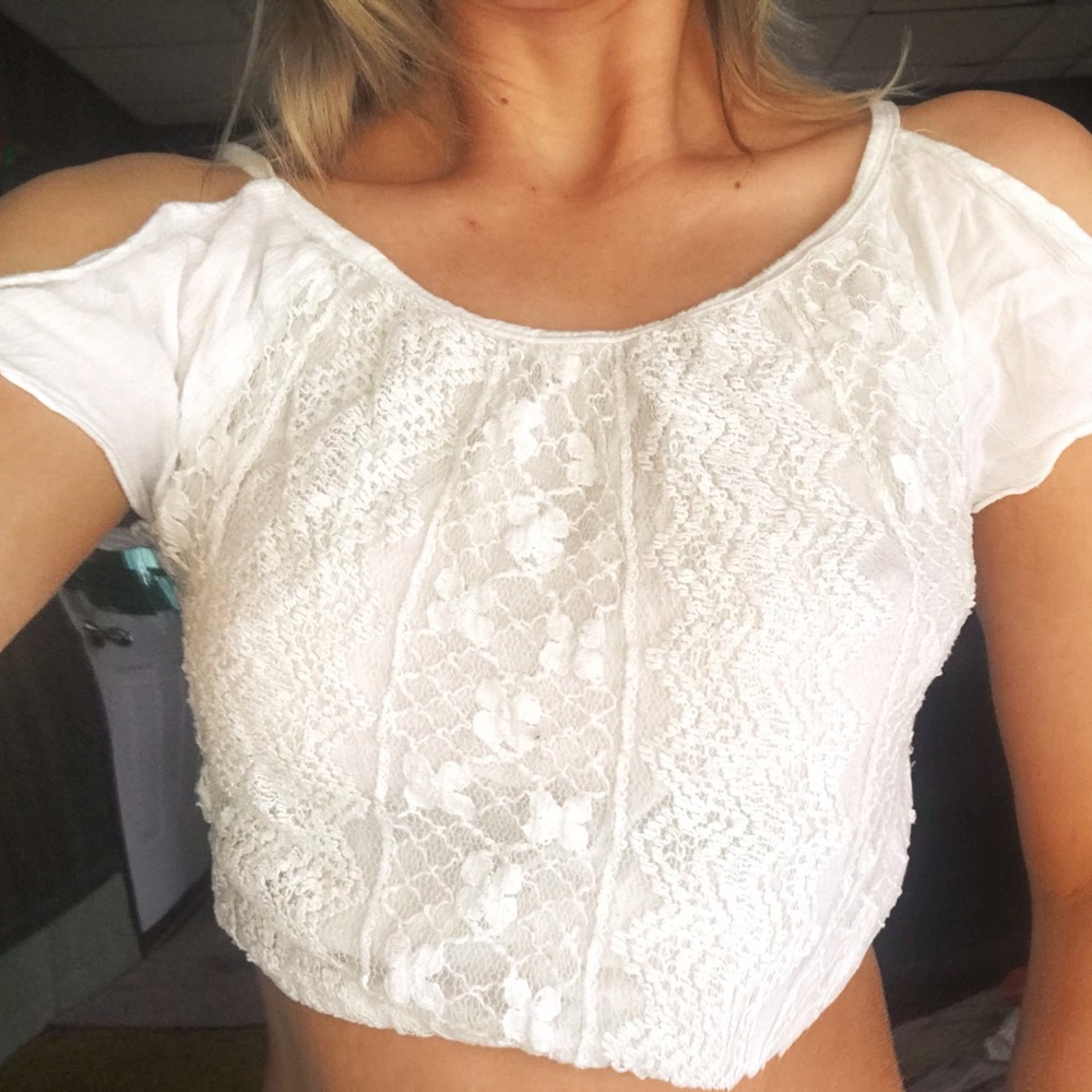 White crop top